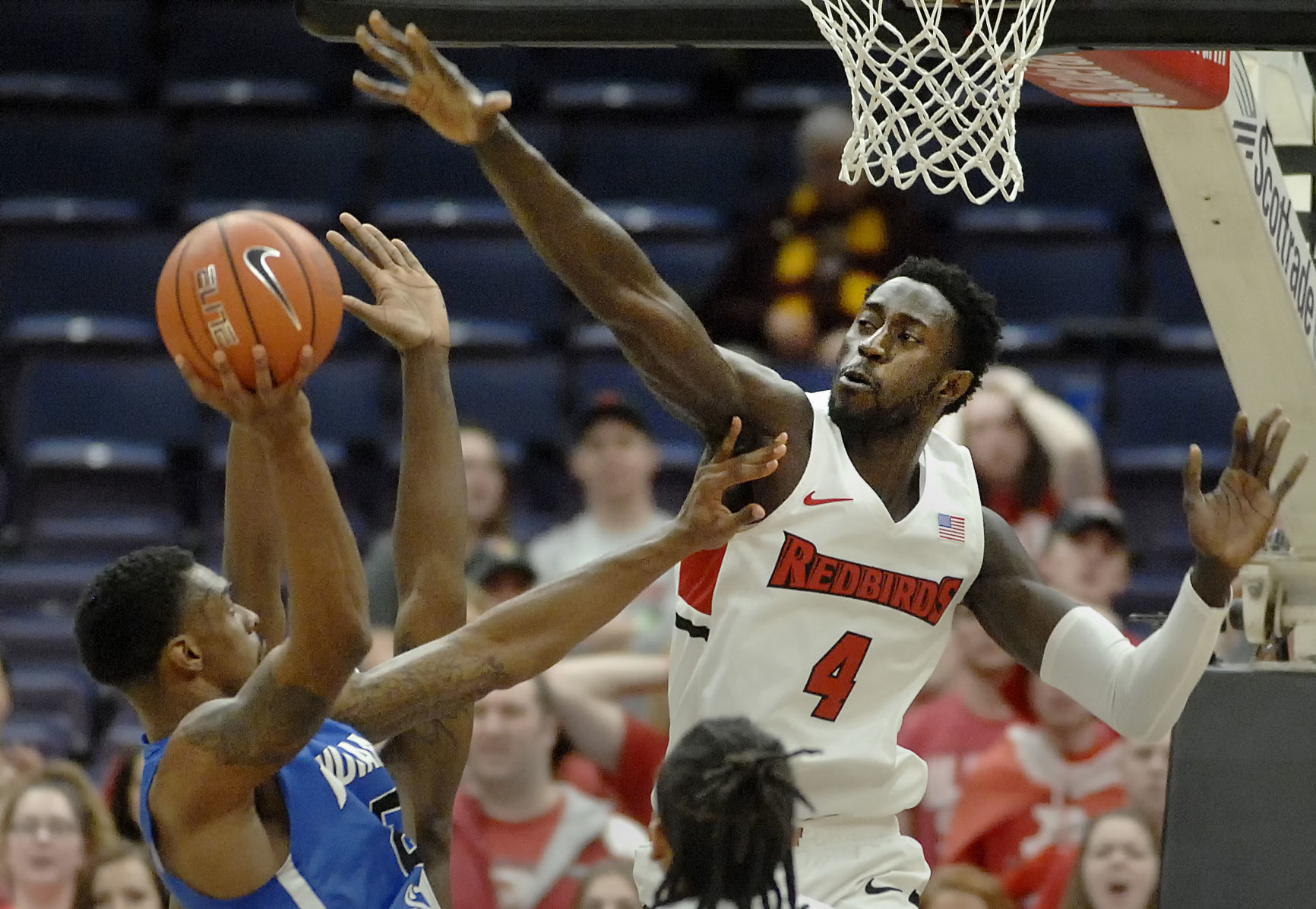 030318-blm-spt-3isuhoops